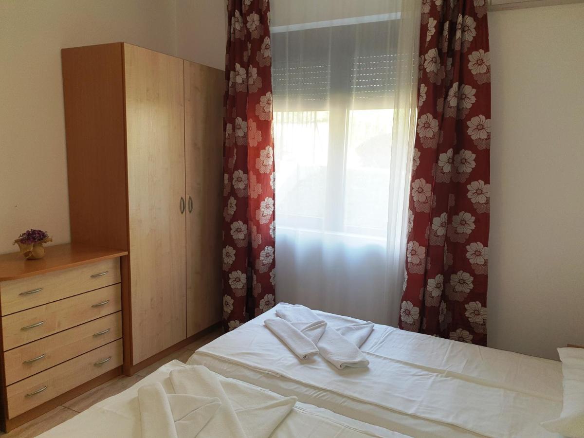 Dolce Vita Apart Complex Aparthotel Sveti Vlas Buitenkant foto