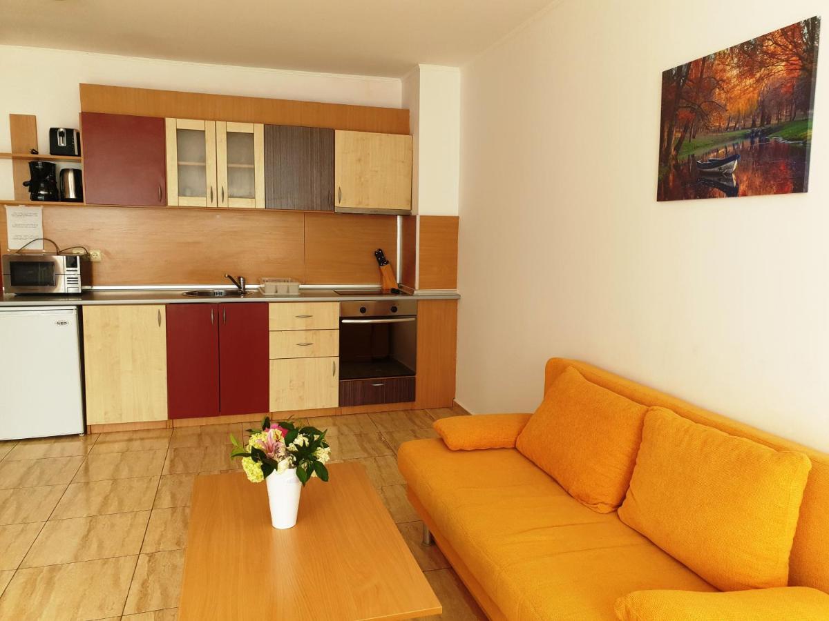 Dolce Vita Apart Complex Aparthotel Sveti Vlas Buitenkant foto
