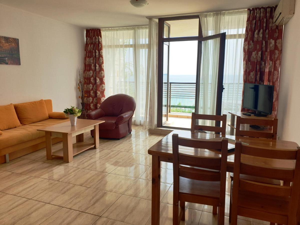 Dolce Vita Apart Complex Aparthotel Sveti Vlas Buitenkant foto