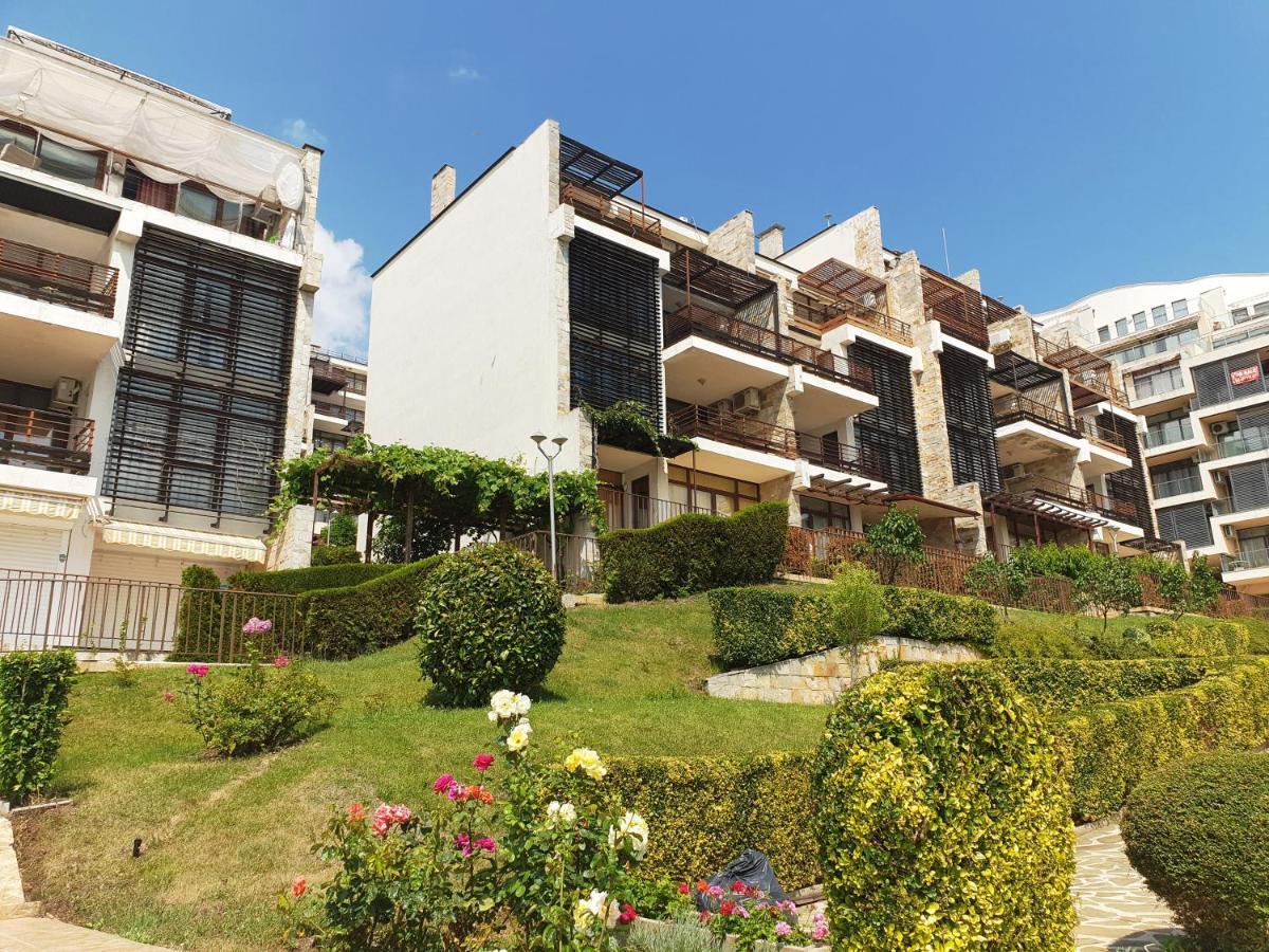 Dolce Vita Apart Complex Aparthotel Sveti Vlas Buitenkant foto