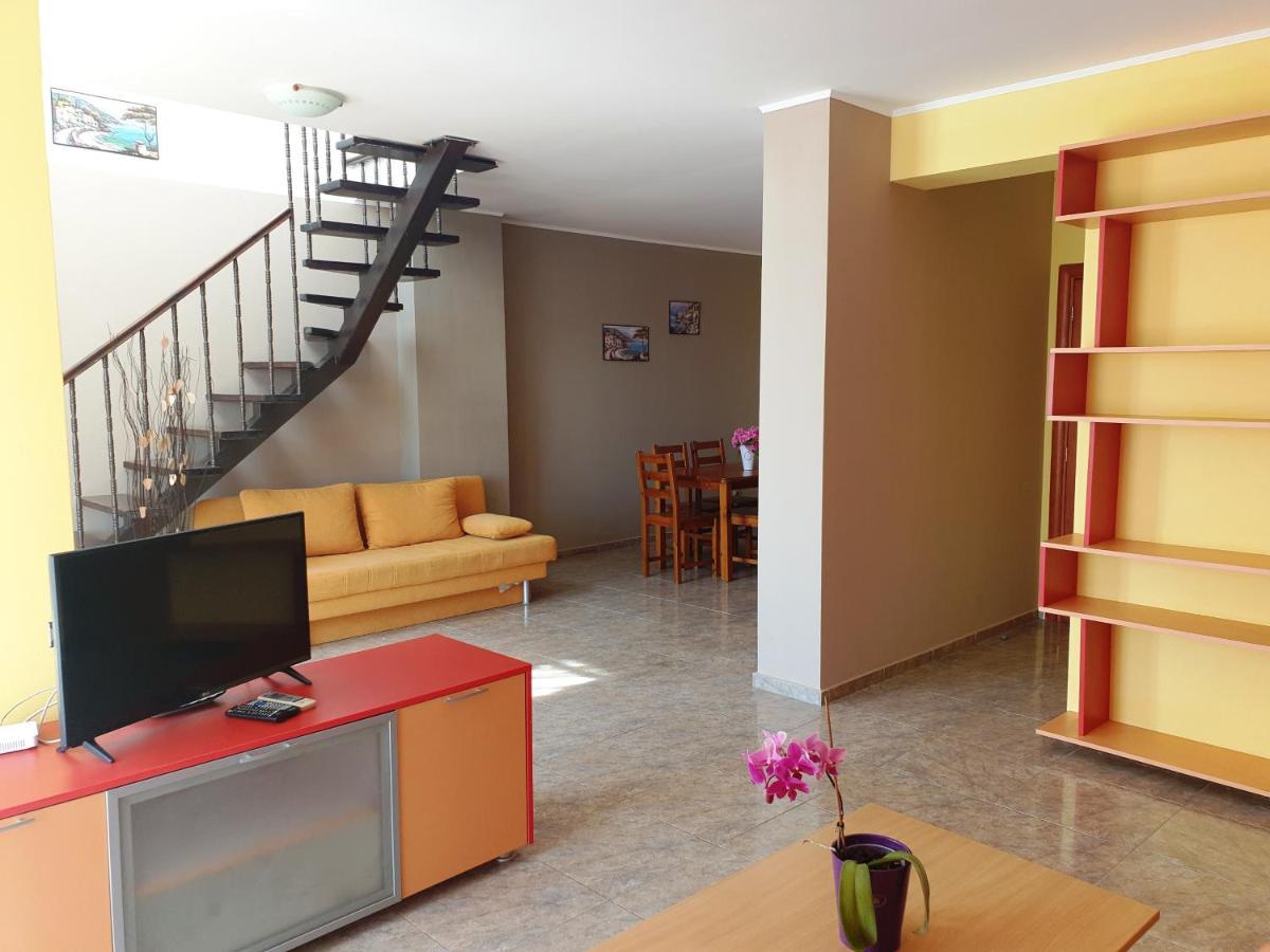 Dolce Vita Apart Complex Aparthotel Sveti Vlas Buitenkant foto