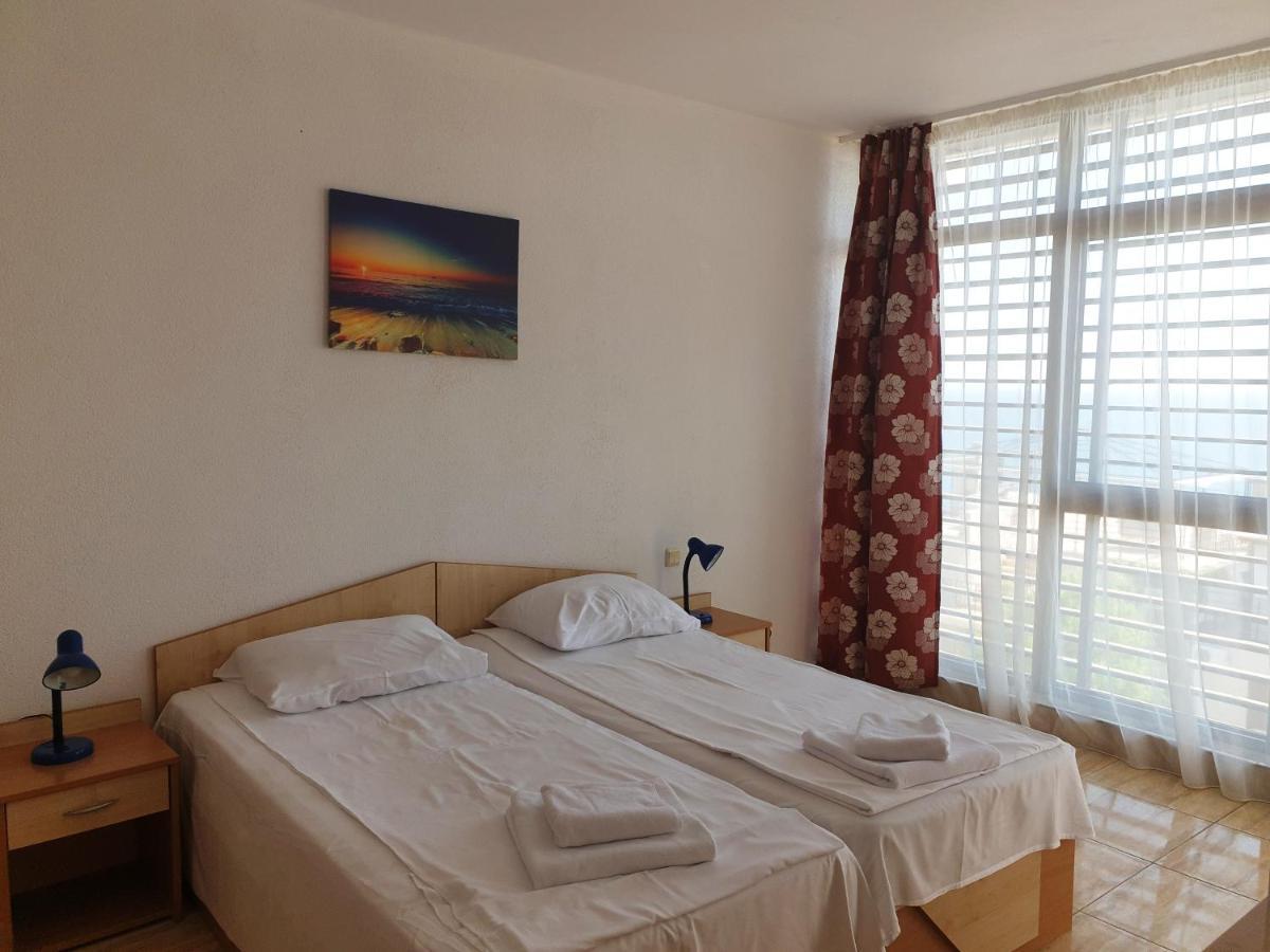 Dolce Vita Apart Complex Aparthotel Sveti Vlas Buitenkant foto