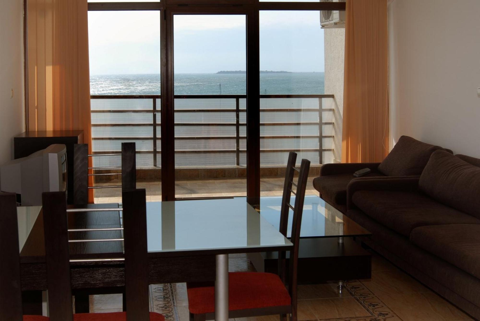 Dolce Vita Apart Complex Aparthotel Sveti Vlas Buitenkant foto