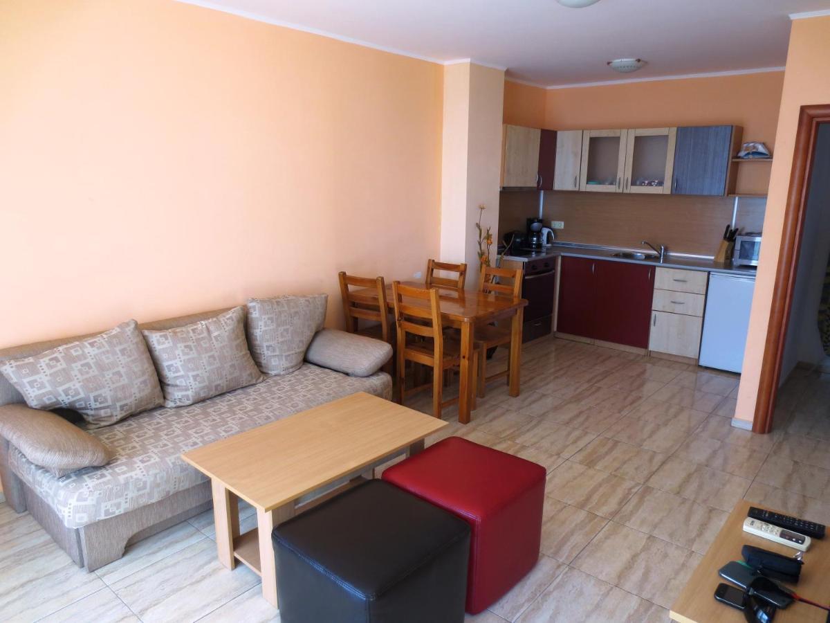 Dolce Vita Apart Complex Aparthotel Sveti Vlas Buitenkant foto